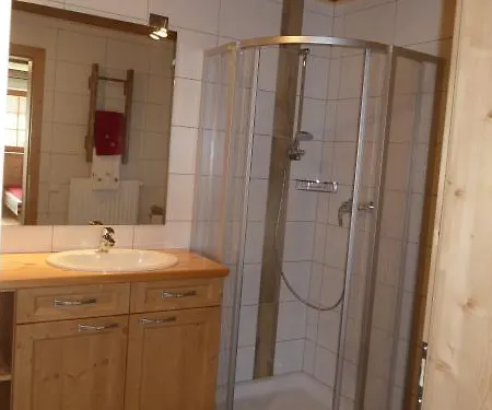 Bauernhof Im Wiesengrund Appartement *