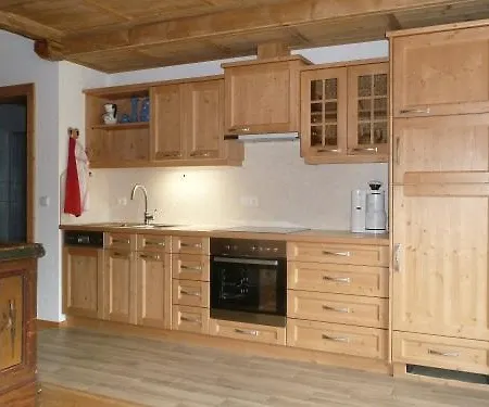 Bauernhof Im Wiesengrund * マリア・ルッガウ